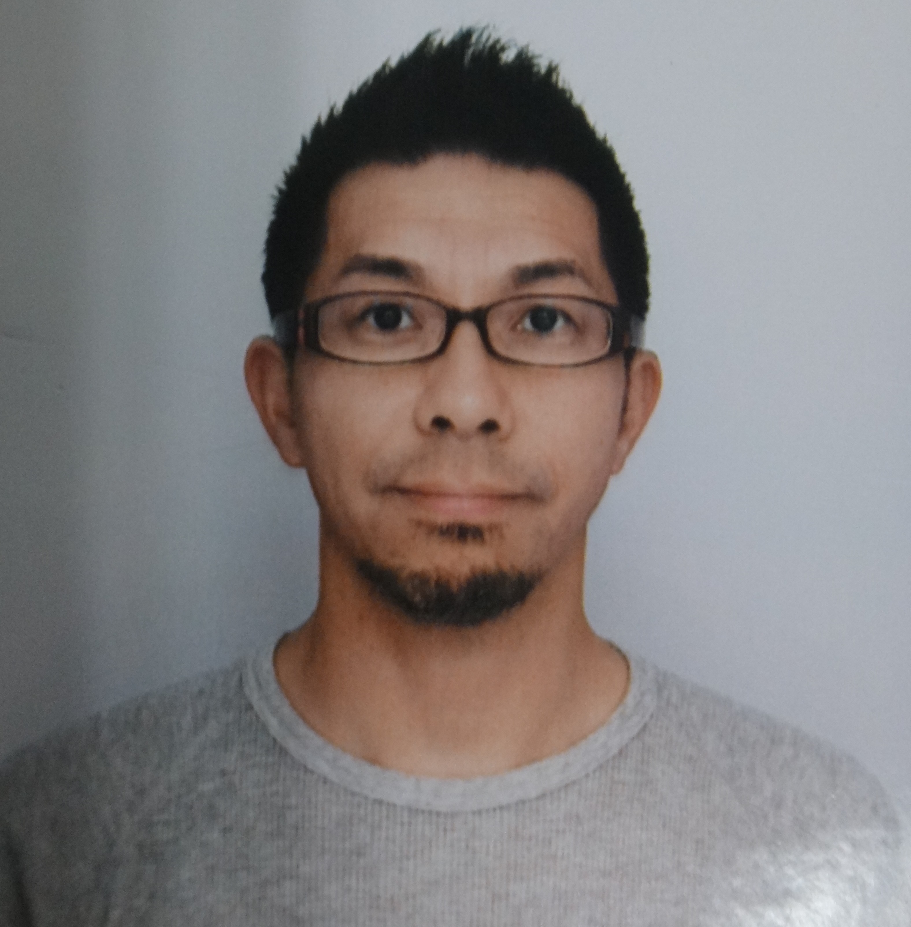 TAKAAKI YAHIRO